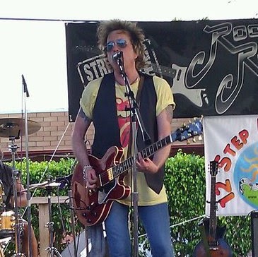 Ricky Byrd Photo 6