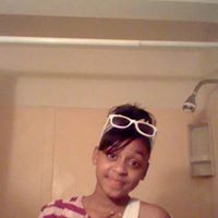 Vanessa Glover Photo 15