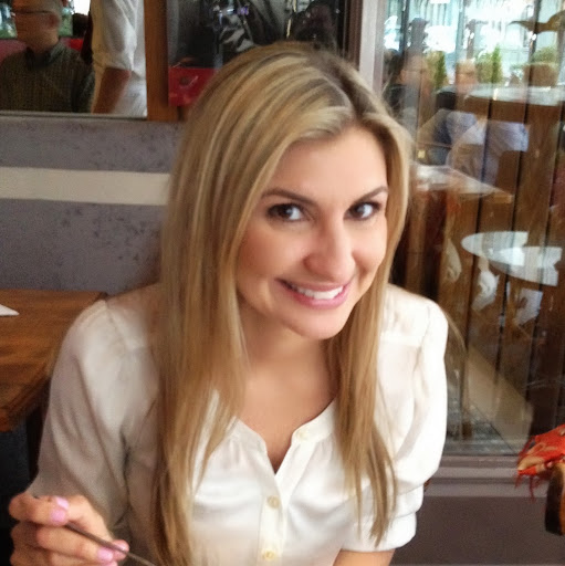 Miranda Calvert Photo 14