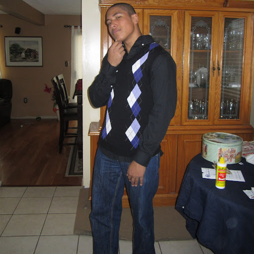 Spencer Henderson Photo 36