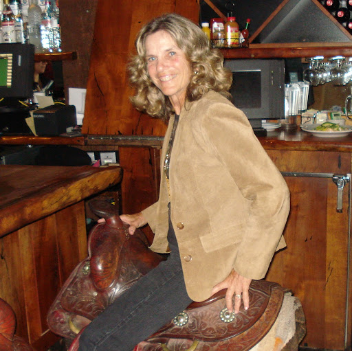 Marilyn Reynolds Photo 12