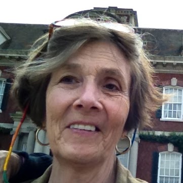 Barbara Francis Photo 18