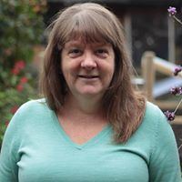 Susan Eastwood Photo 27