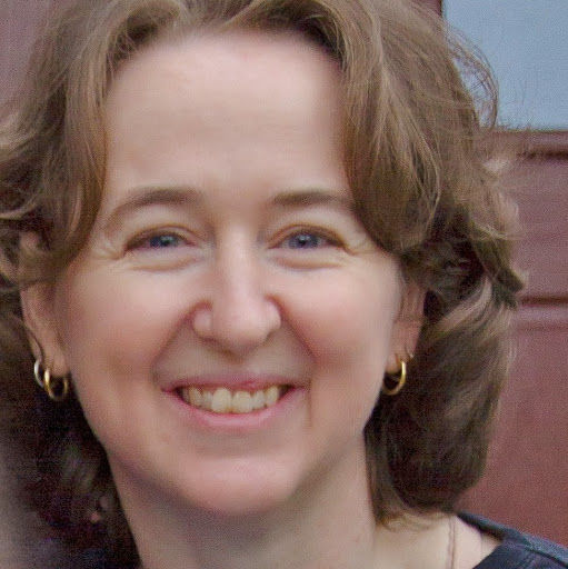 Heidi Elliott Photo 39