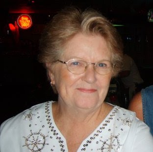 Mary Low Photo 9