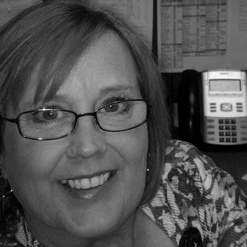 Teri Smith Photo 27