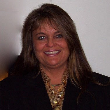 Annette West Photo 17