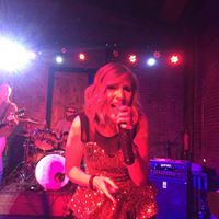 Allison Hopper Photo 15