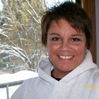 Jennie Reynolds Photo 33