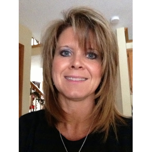 Cindy Halloran Photo 3