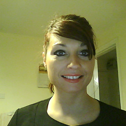 Louise Hampton Photo 4