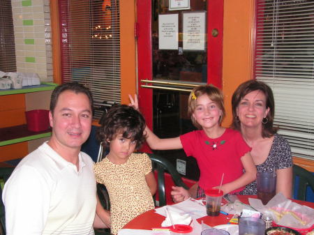 Lisa Robbins Photo 11