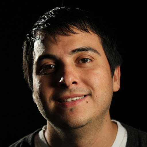 Danny Robles Photo 17