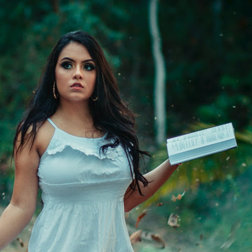 Rebeca Rocha Photo 10