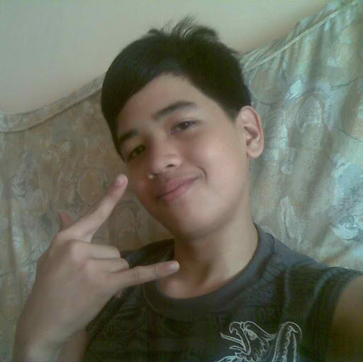 Mark Valencia Photo 10