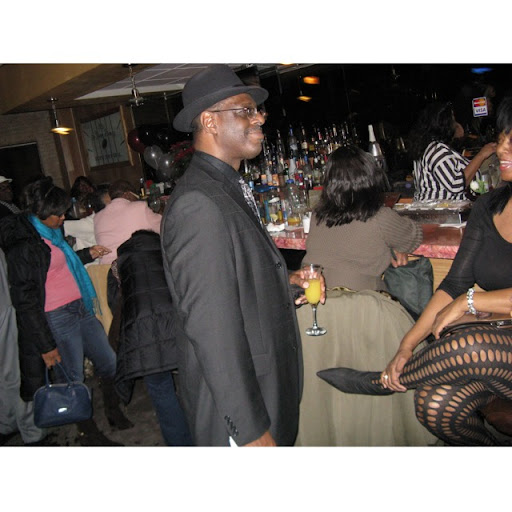 Tommie Williams Photo 23