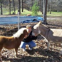 Sandra Gray Photo 30