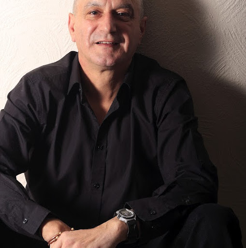 Gary Nash Photo 37