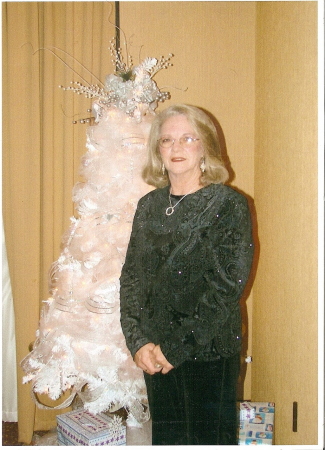 Kathryn Reynolds Photo 20