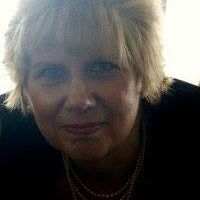 Suzanne Griffiths Photo 8