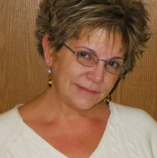 Debbie Gillespie Photo 19