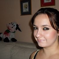 Kristina Daniel Photo 37