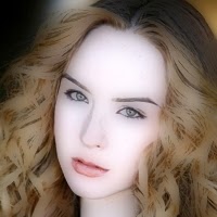 Cassie Newman Photo 9