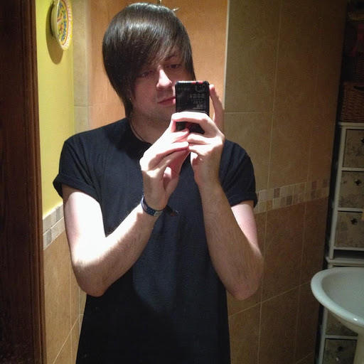 Bradley Taylor Photo 11