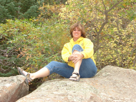 Julie Wyatt Photo 35