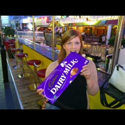 Amanda Fennell Photo 7