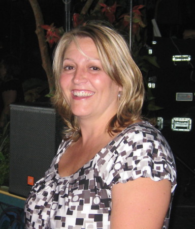 Melanie George Photo 23