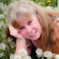 Christine Parker Photo 18