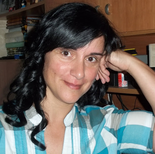 Carla Reis Photo 6