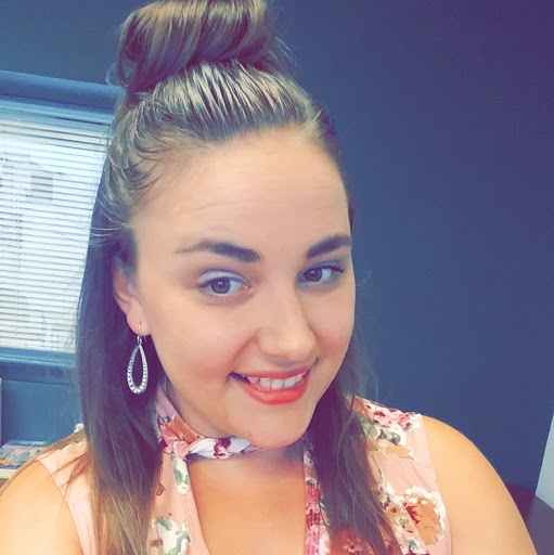 Nicole Harrison Photo 19