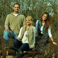 Kimberly Skaggs Photo 16