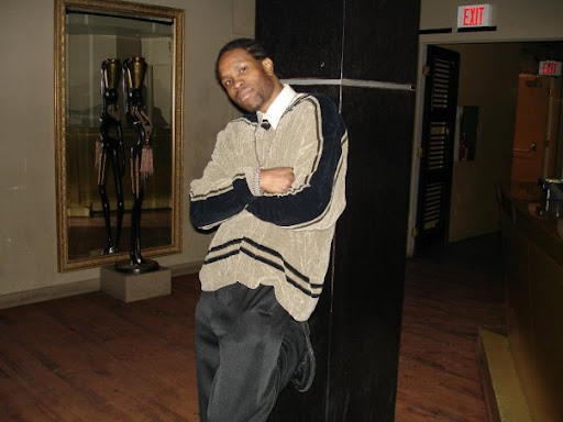 Anthony Ellis Photo 54
