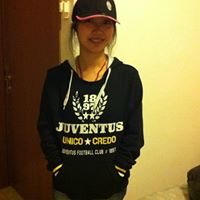 Linlin Yang Photo 14