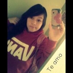 Melanie Pacheco Photo 37