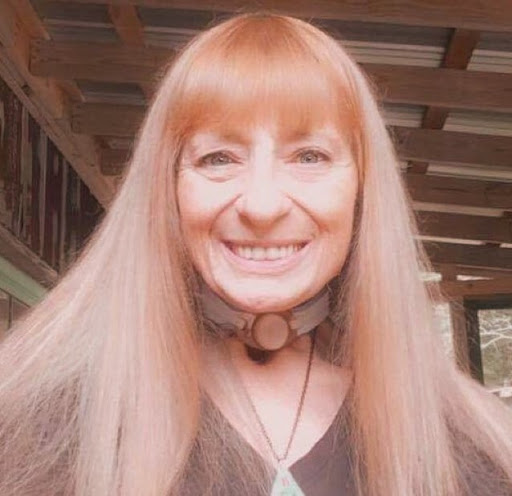 Debi Moore Photo 5