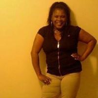 Monique Sparks Photo 4