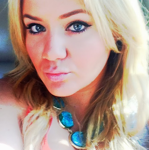 Victoria Garcia Photo 49