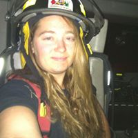 Robyn Crane Photo 5