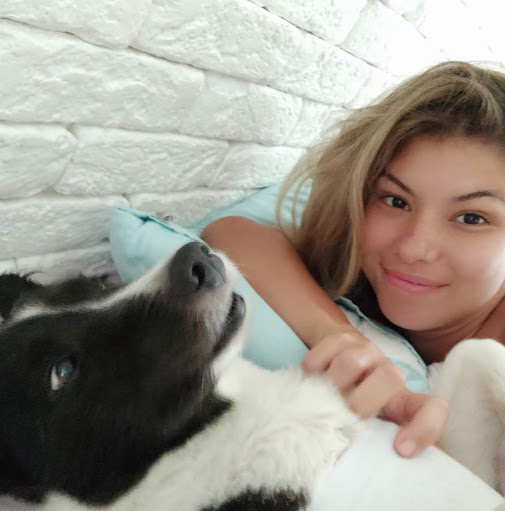 Daniela Saraiva Photo 19