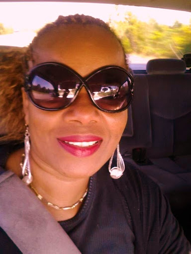 Donna Singleton Photo 12