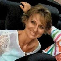 Elizabeth Guillot Photo 16