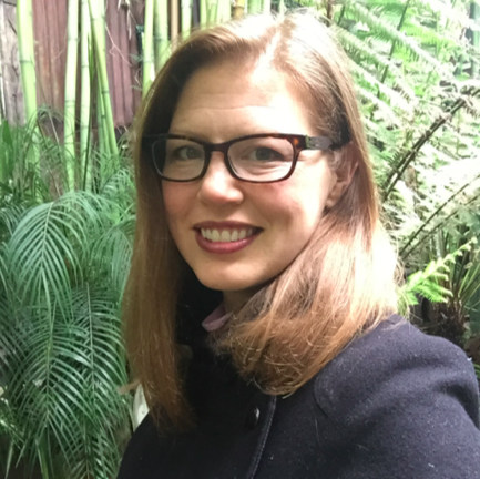 Jennifer Sheldon Photo 17