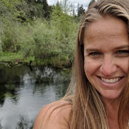 Sara Ball Photo 40