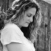 Andrea Hanson Photo 20