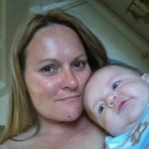 Lisa Curnow Photo 17
