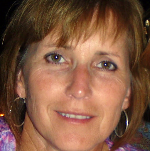 Shelley Ellis Photo 28